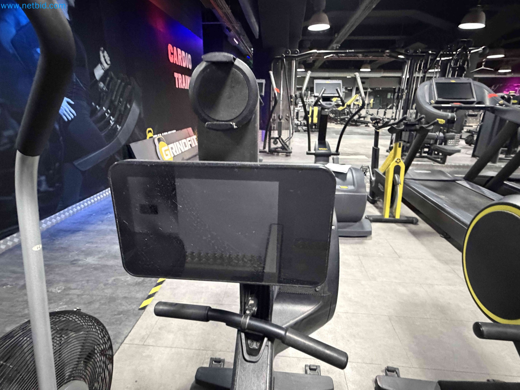 Auction of Used Technogym Gym Equipment – Professional Fitness Machines-8