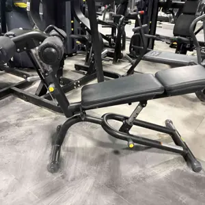Crunch Bench TECHNOGYM Pure Strength