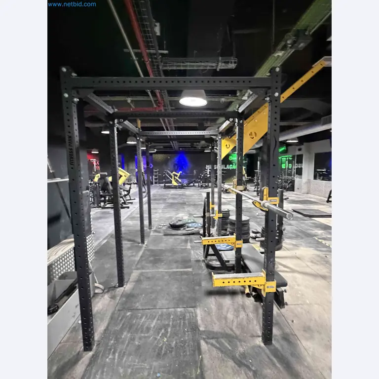 Subasta de Equipos de Gimnasio Technogym Usados – Máquinas Fitness Profesionales-8