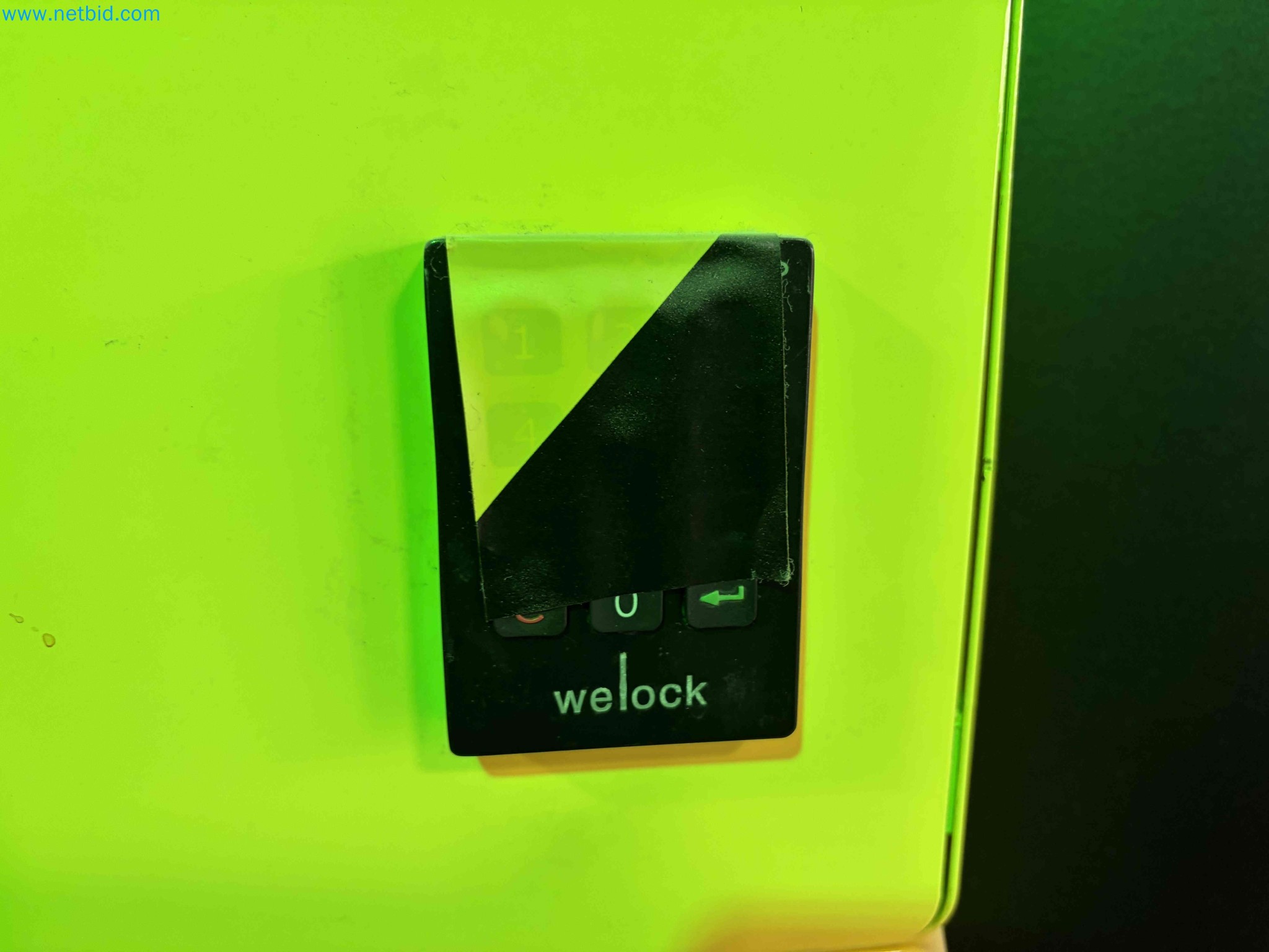 Auction of Used Technogym Gym Equipment – Professional Fitness Machines-10