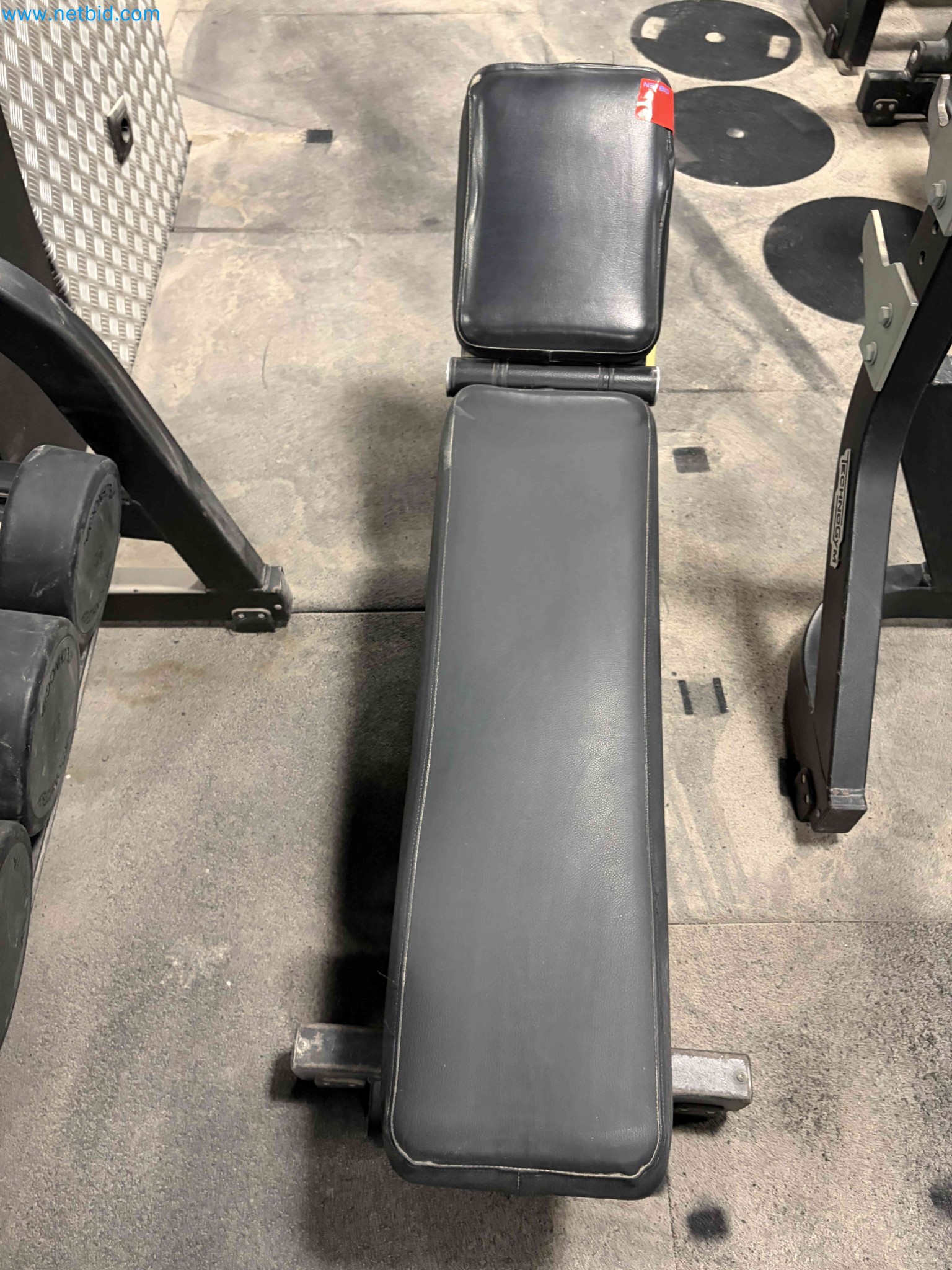 Auction of Used Technogym Gym Equipment – Professional Fitness Machines-8