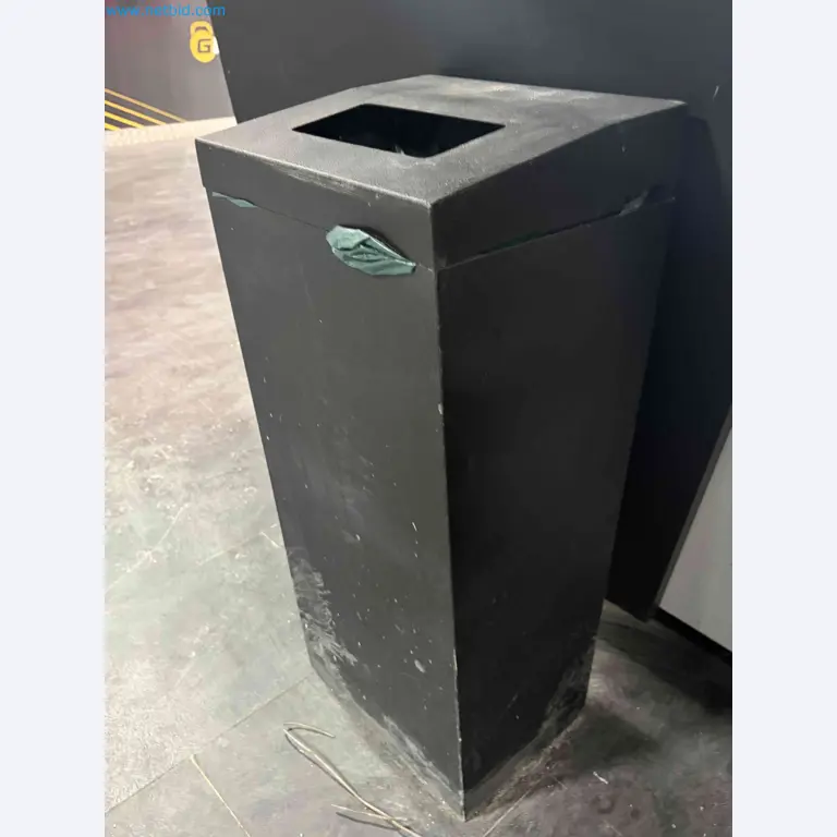 Vente aux enchères de matériel de fitness Technogym d'occasion - Appareils de fitness professionnels-31