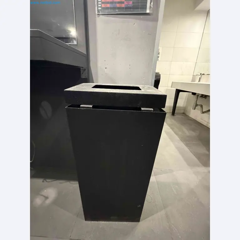 Vente aux enchères de matériel de fitness Technogym d'occasion - Appareils de fitness professionnels-34