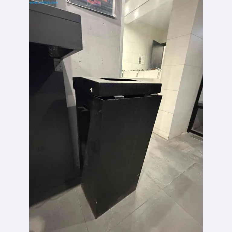 Vente aux enchères de matériel de fitness Technogym d'occasion - Appareils de fitness professionnels-35