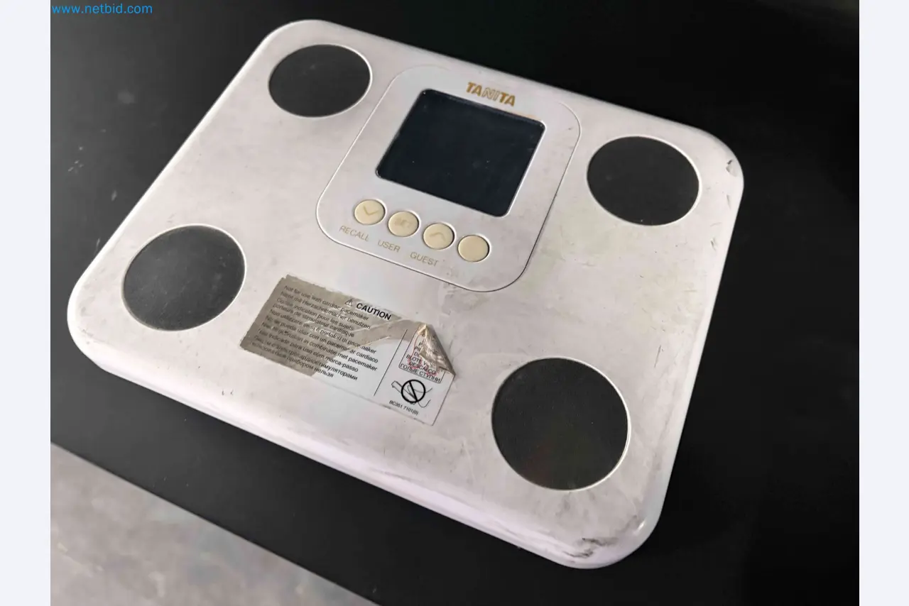 Vente aux enchères de matériel de fitness Technogym d'occasion - Appareils de fitness professionnels-42