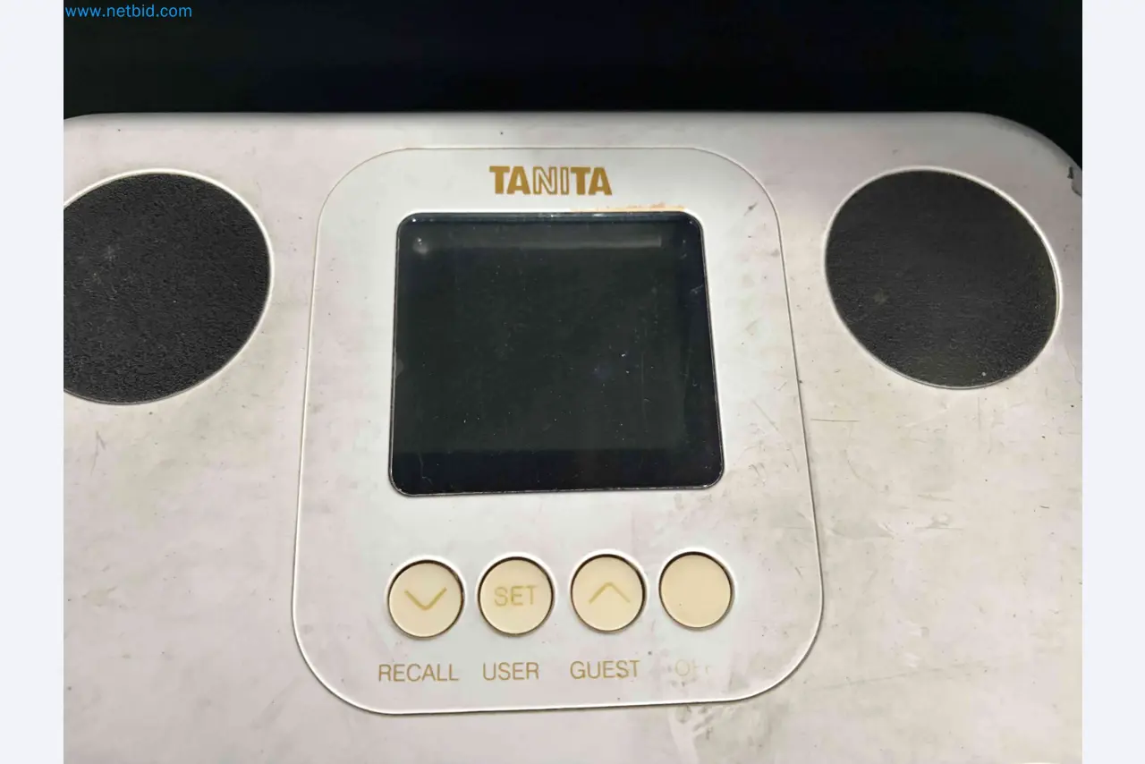 Vente aux enchères de matériel de fitness Technogym d'occasion - Appareils de fitness professionnels-43