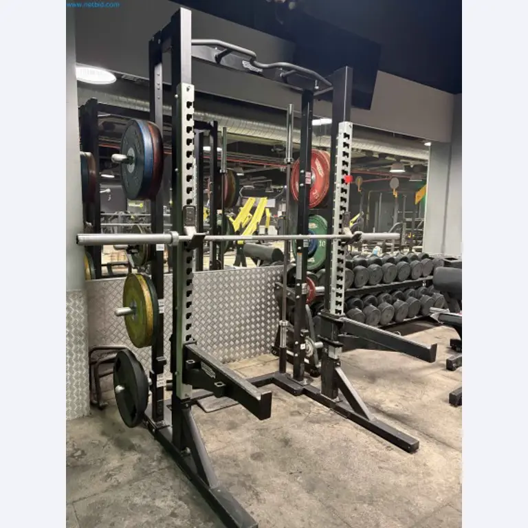 Subasta de Equipos de Gimnasio Technogym Usados – Máquinas Fitness Profesionales-4