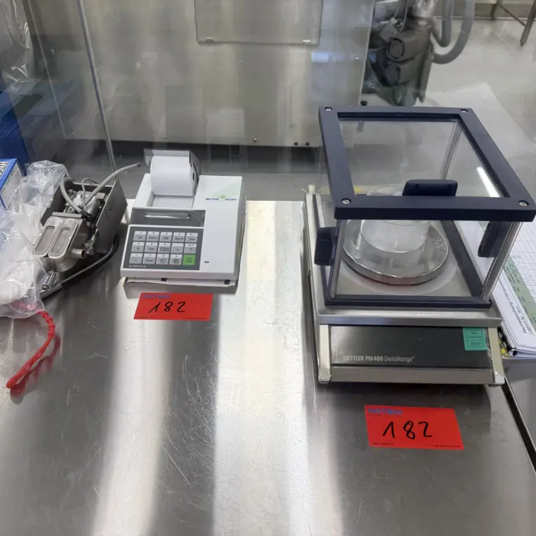 Labor-Präzisionswaage Mettler PM460/9