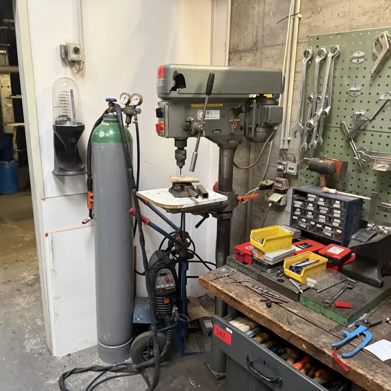 Säulenbohrmaschine Ixion BS15P