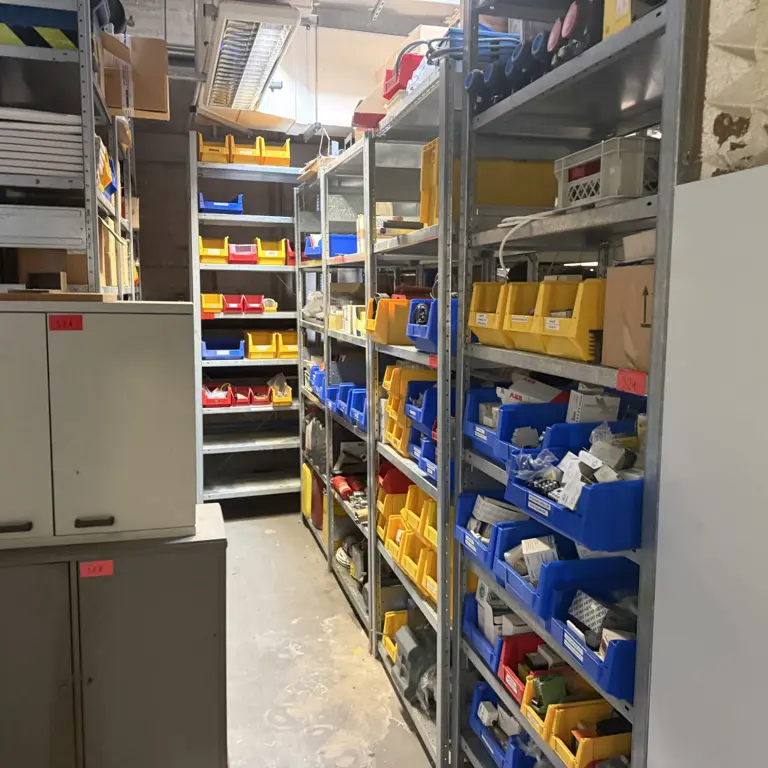 Posten Ersatzteile
