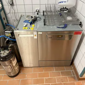 Reinigungs- und Desinfektionsautomat Miele Professional PG 8582 CD