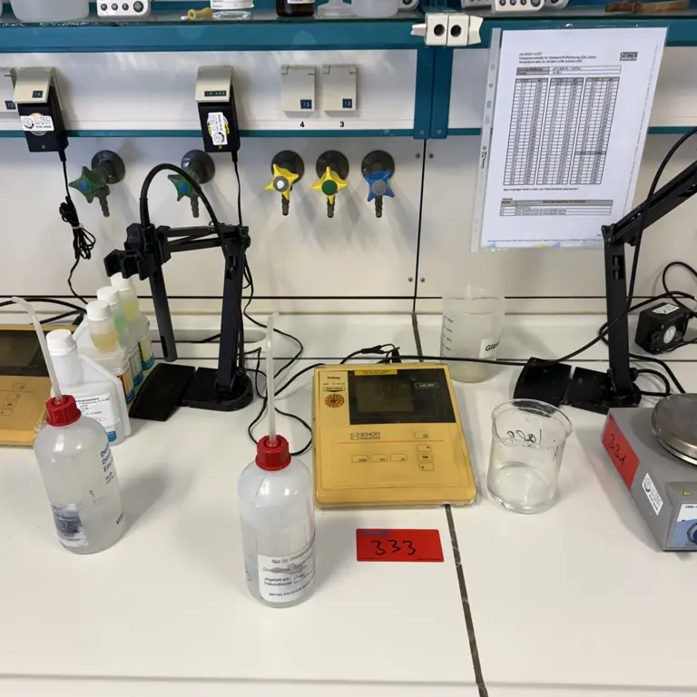 2 Konduktometer u. pH-Meter Schott Lab 960/Lab 850
