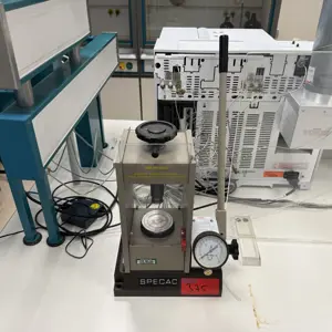 Probenpresse HMM/Specac