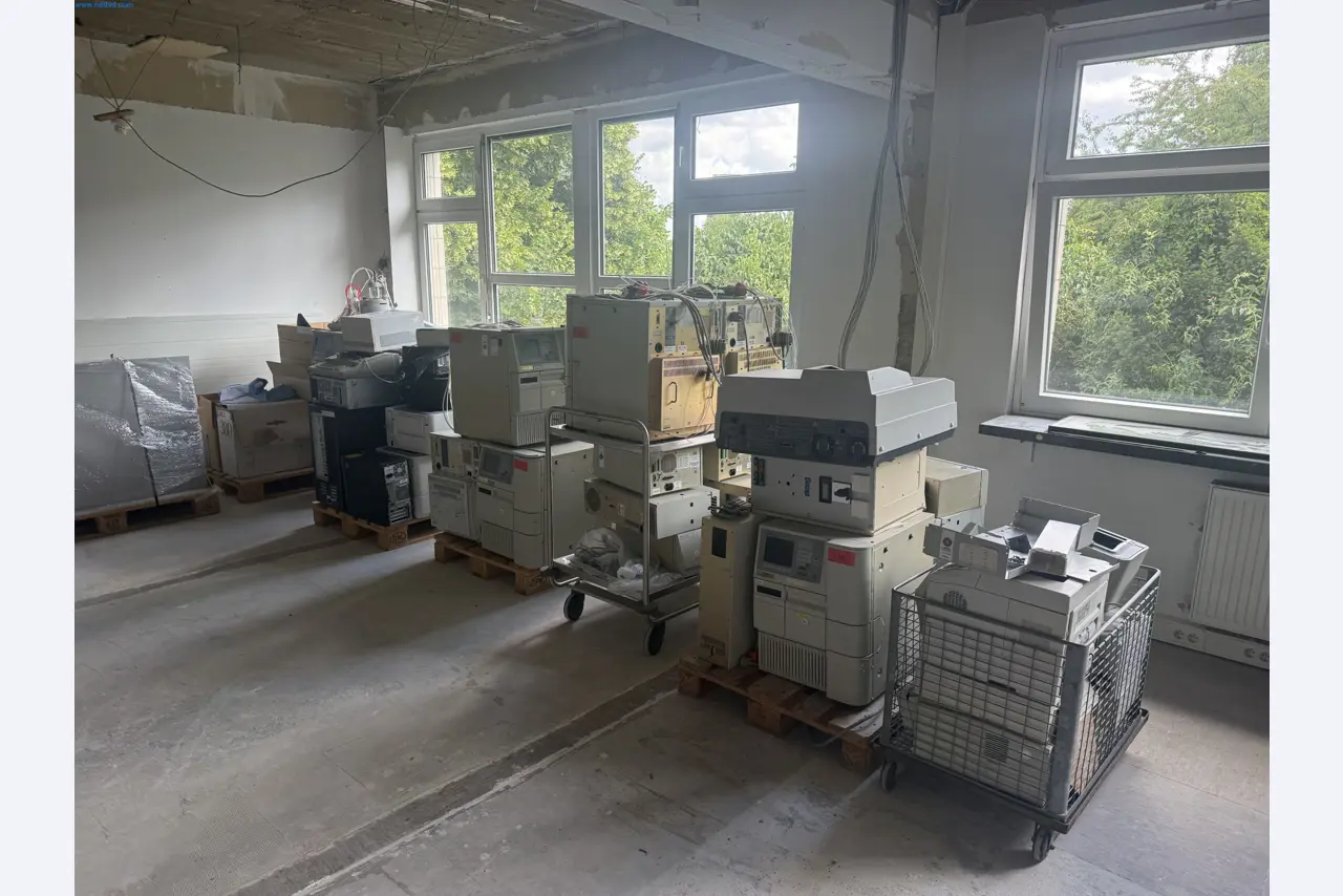 Pharma-Produktionsanlagen & Laborequipment – Steiner Arzneimittel Berlin-1