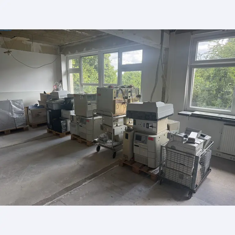Pharma-Produktionsanlagen & Laborequipment – Steiner Arzneimittel Berlin-1