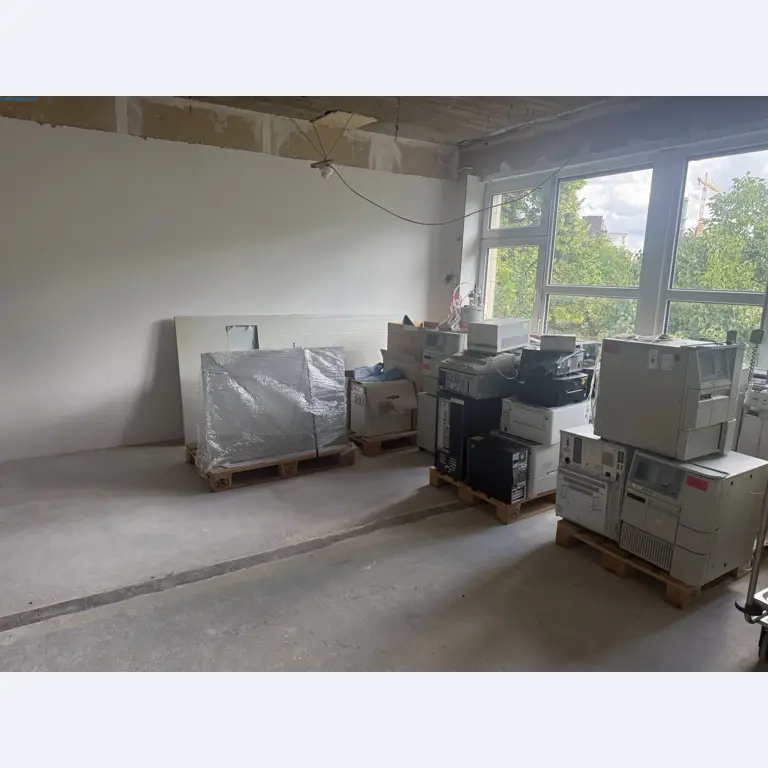 Pharma-Produktionsanlagen & Laborequipment – Steiner Arzneimittel Berlin-2