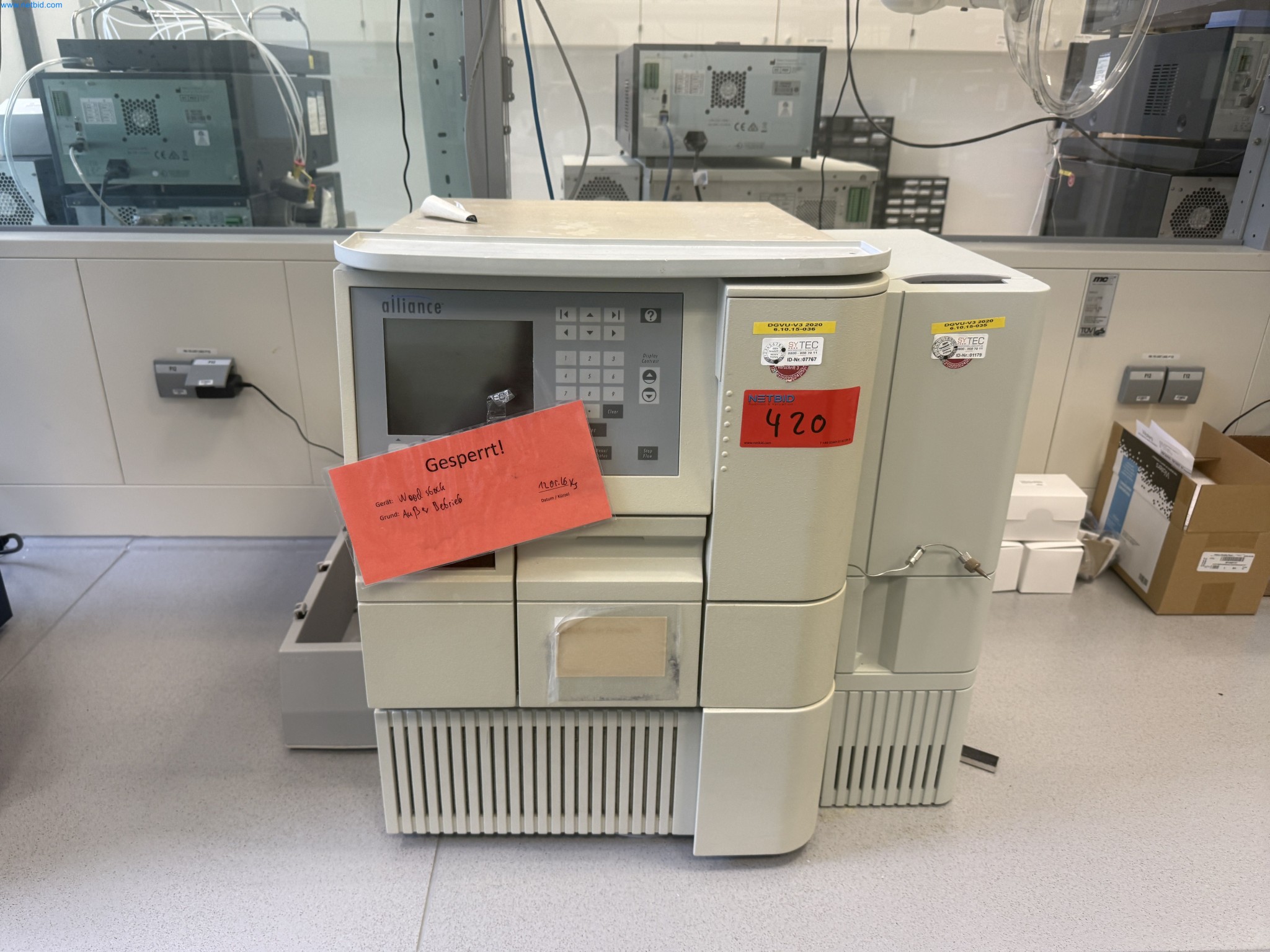 Pharma-Produktionsanlagen & Laborequipment – Steiner Arzneimittel Berlin-1