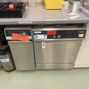 Laborspülmaschine Miele Professional G7883 CD