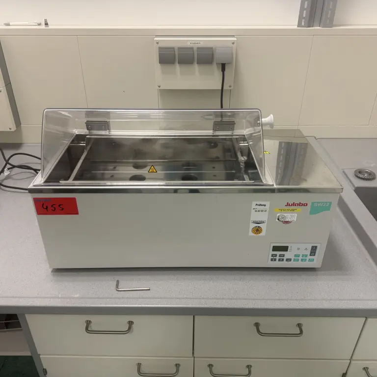 Schüttelwasserbad Julabo SW22