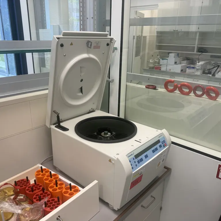 Zentrifuge VWR Megastar 1.6