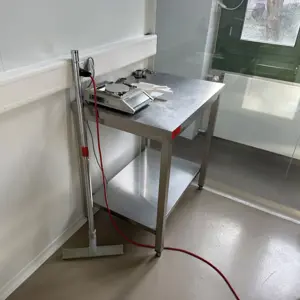 2 Ablagetische