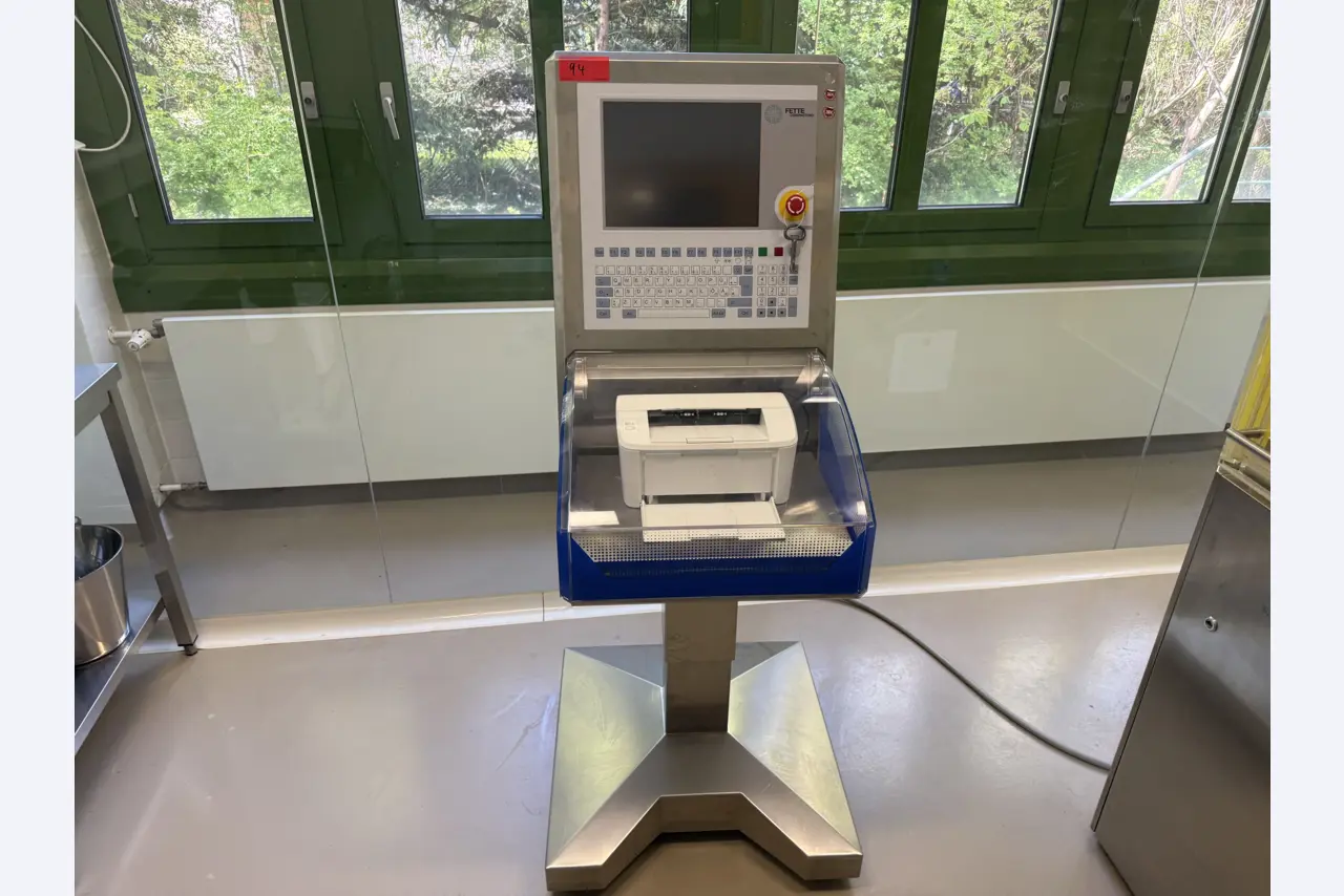 Pharma-Produktionsanlagen & Laborequipment – Steiner Arzneimittel Berlin-5