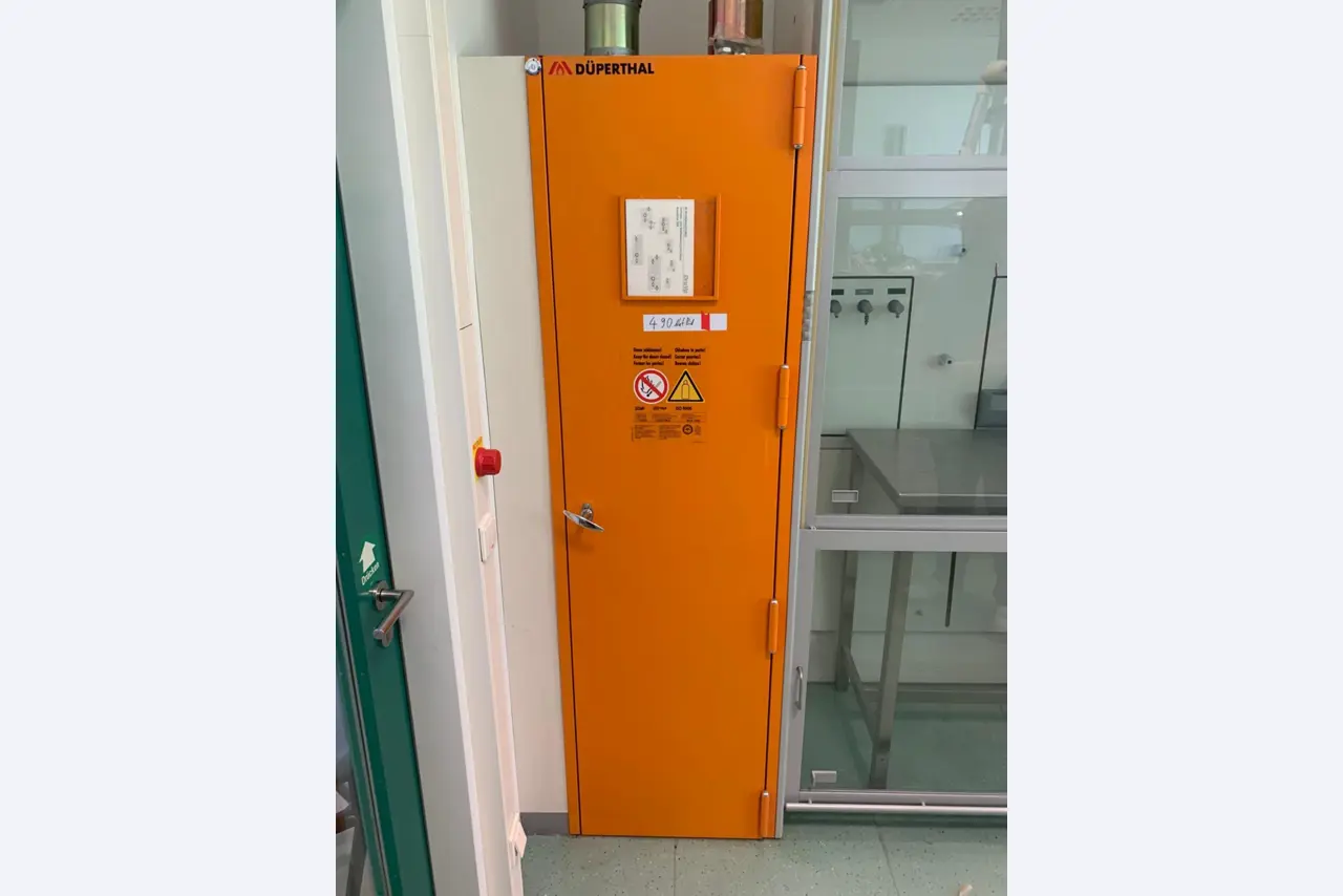 Pharmaceutical Production Facilities & Laboratory Equipment – Steiner Arzneimittel Berlin-1