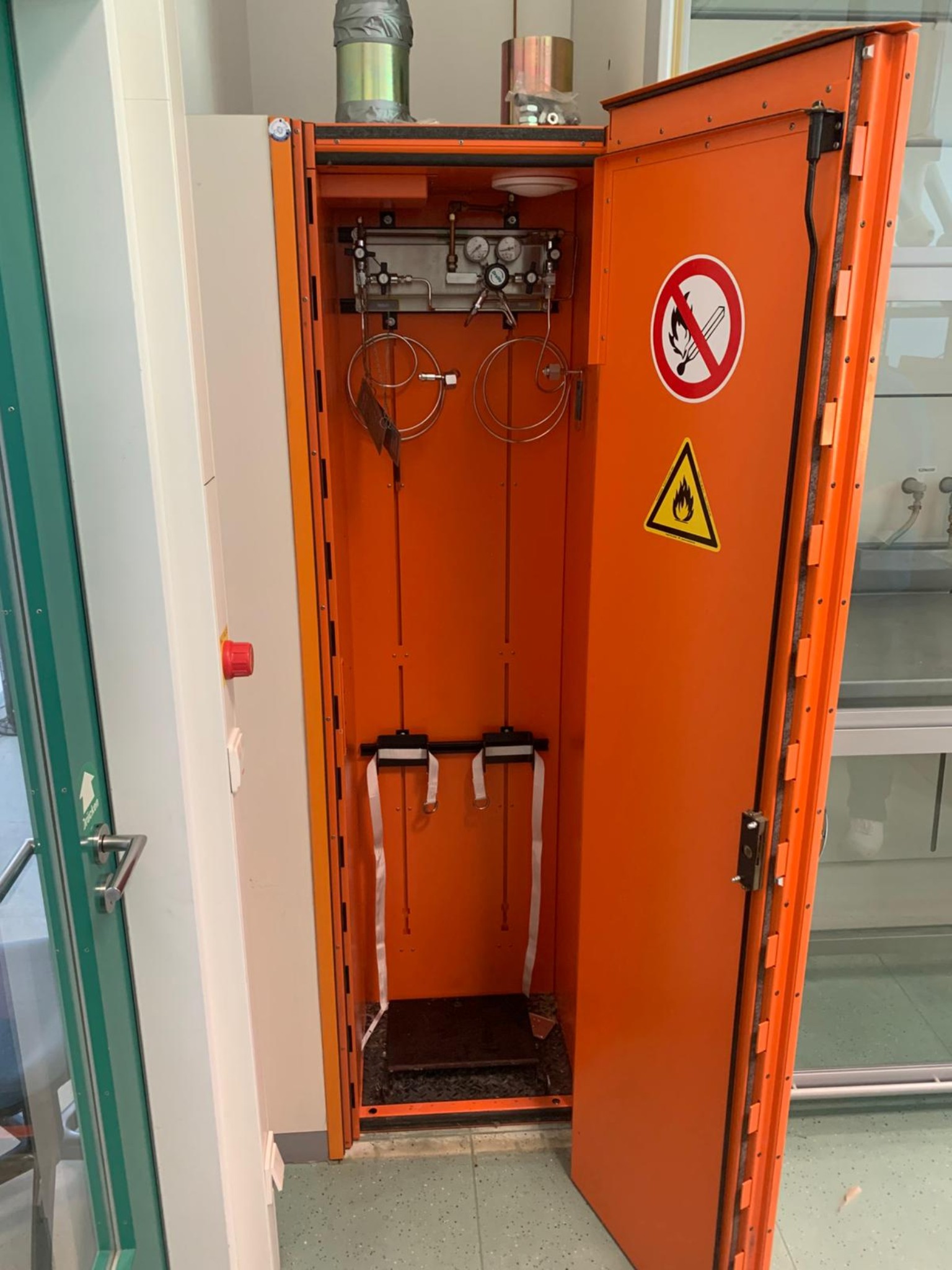 Pharmaceutical Production Facilities & Laboratory Equipment – Steiner Arzneimittel Berlin-2