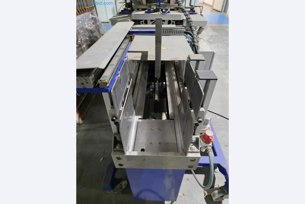 Likvidace podniku - Použité balicí stroje na balení ovoce a zeleniny (výrobní linka MDF)-13