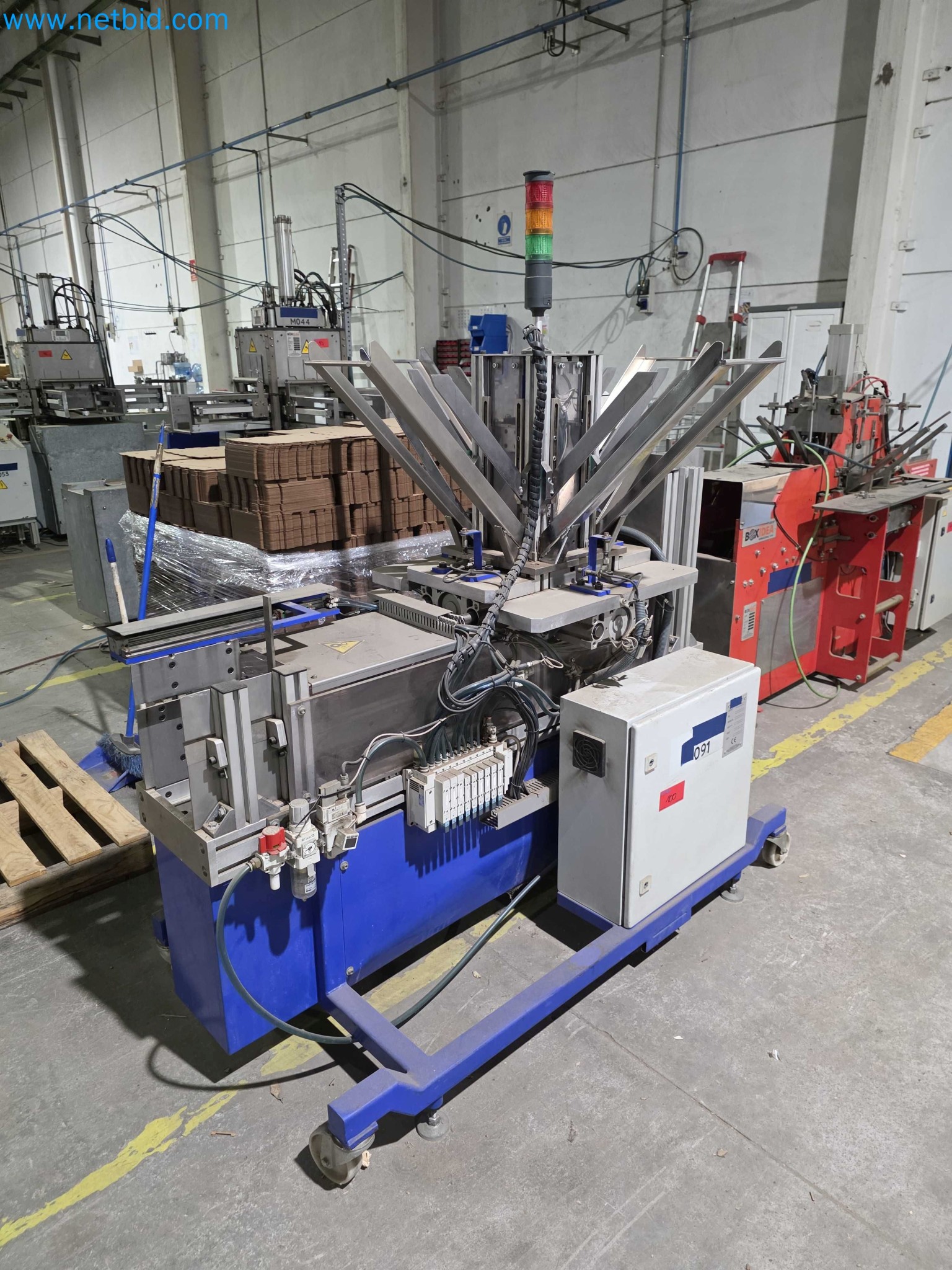 Likvidace podniku - Použité balicí stroje na balení ovoce a zeleniny (výrobní linka MDF)-3