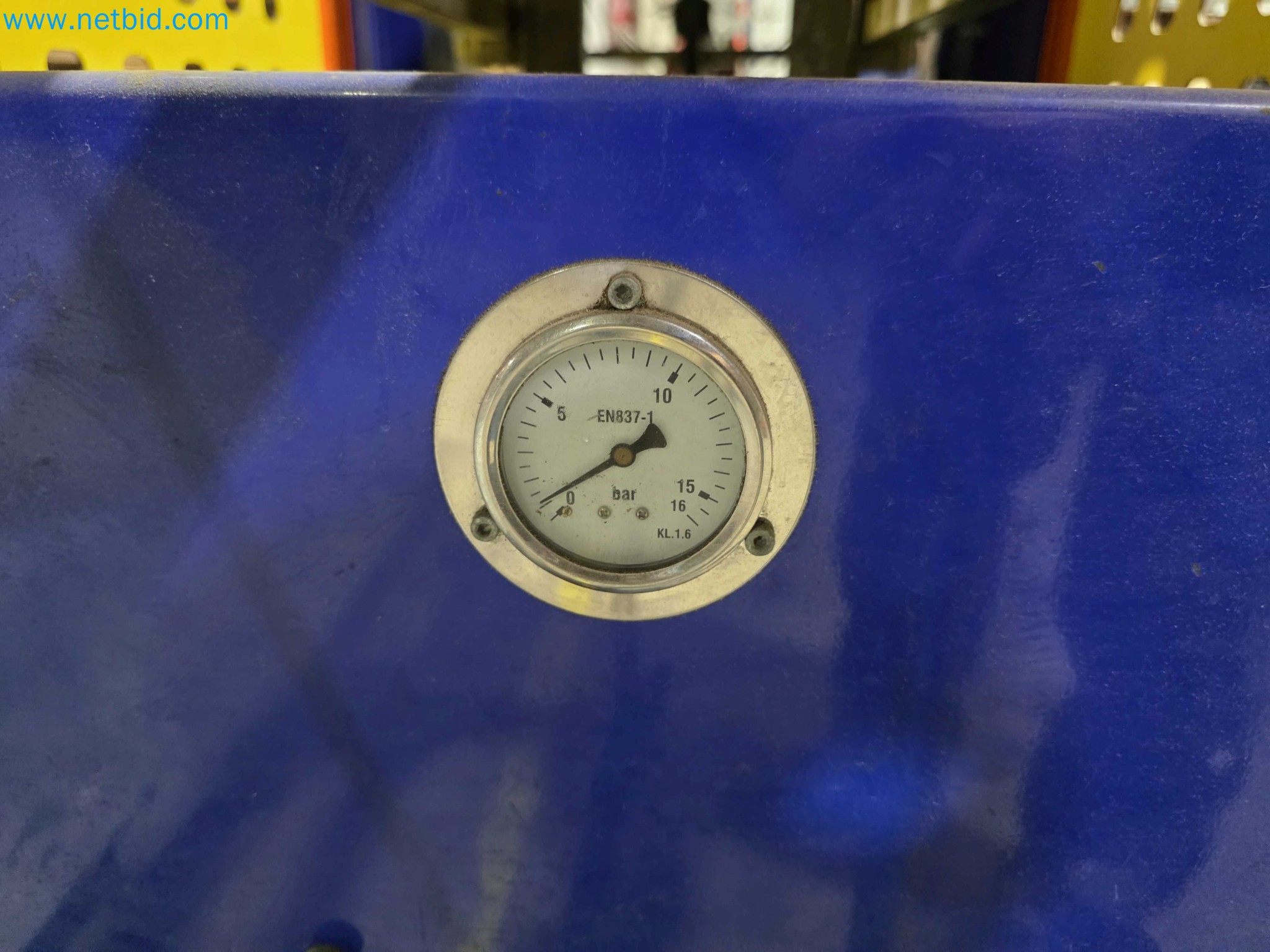 Factory Closure Auction – Used Packaging Machinery for Fresh Produce (MDF / Wood Fiber) Packaging Production Line-16