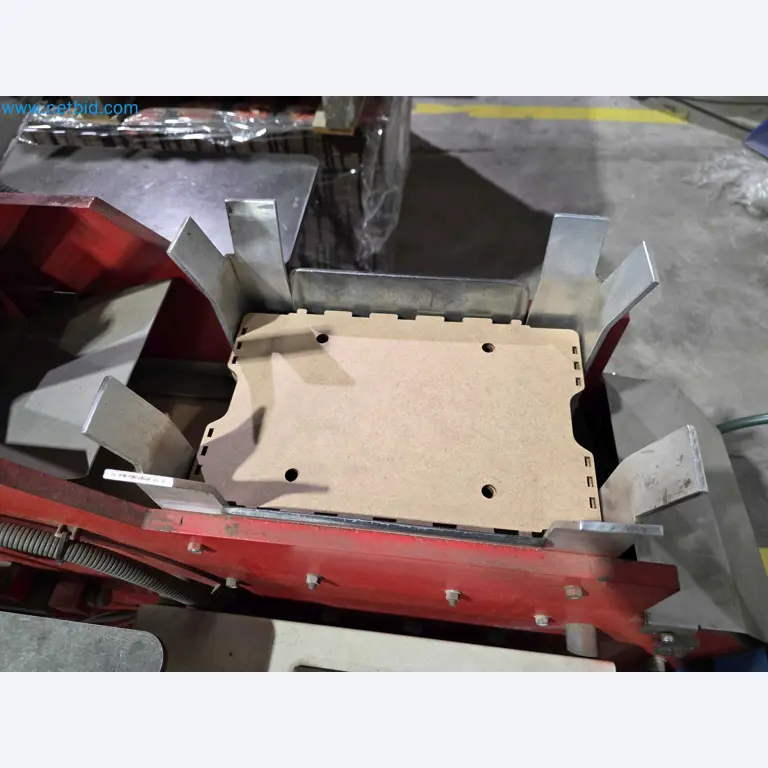 Subasta por Cierre de Fábrica – Maquinaria de Embalaje Usada para Frutas y Verduras (Línea de Producción MDF)-6