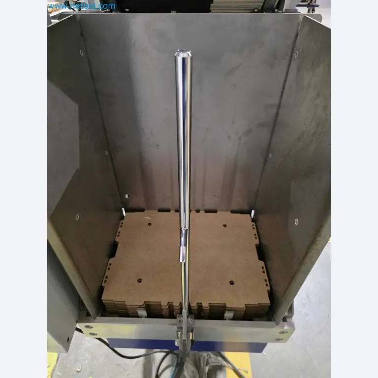 Likvidace podniku - Použité balicí stroje na balení ovoce a zeleniny (výrobní linka MDF)-10