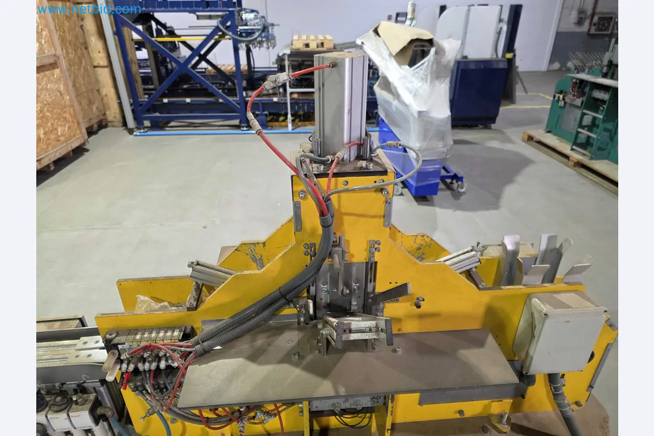 Likvidace podniku - Použité balicí stroje na balení ovoce a zeleniny (výrobní linka MDF)-7