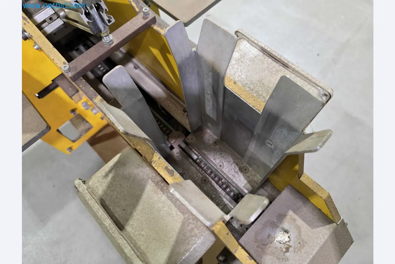 Likvidace podniku - Použité balicí stroje na balení ovoce a zeleniny (výrobní linka MDF)-8