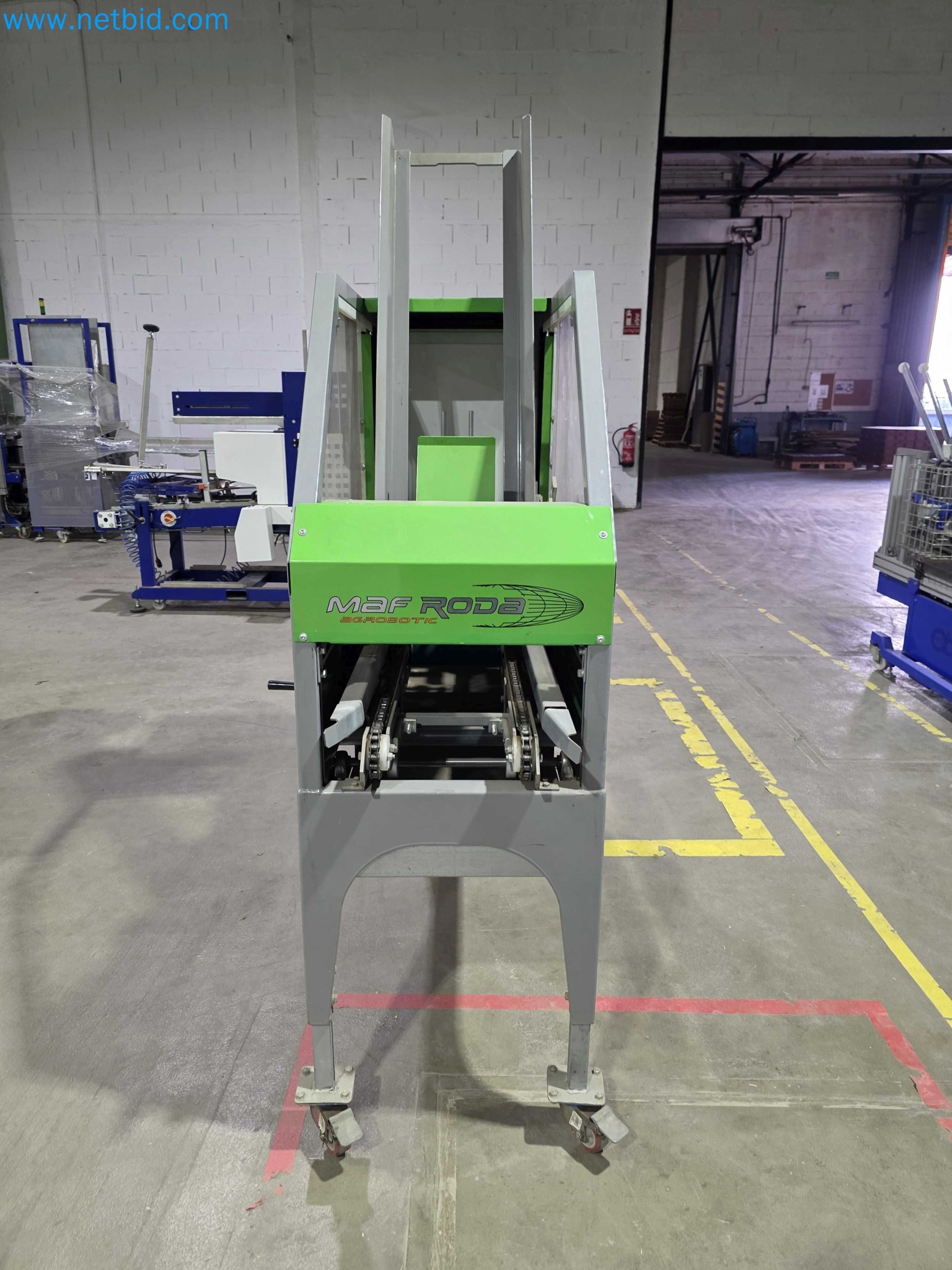 Likvidace podniku - Použité balicí stroje na balení ovoce a zeleniny (výrobní linka MDF)-3