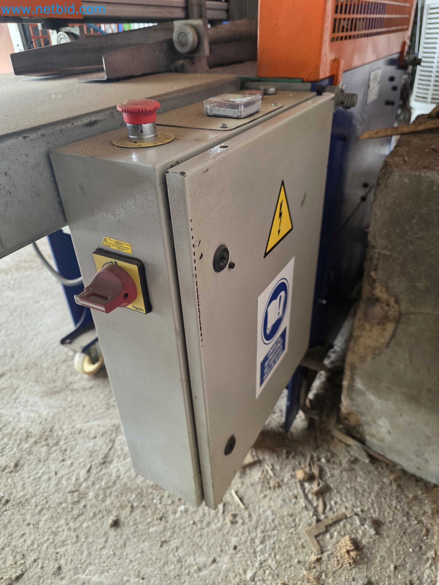 Likvidace podniku - Použité balicí stroje na balení ovoce a zeleniny (výrobní linka MDF)-11