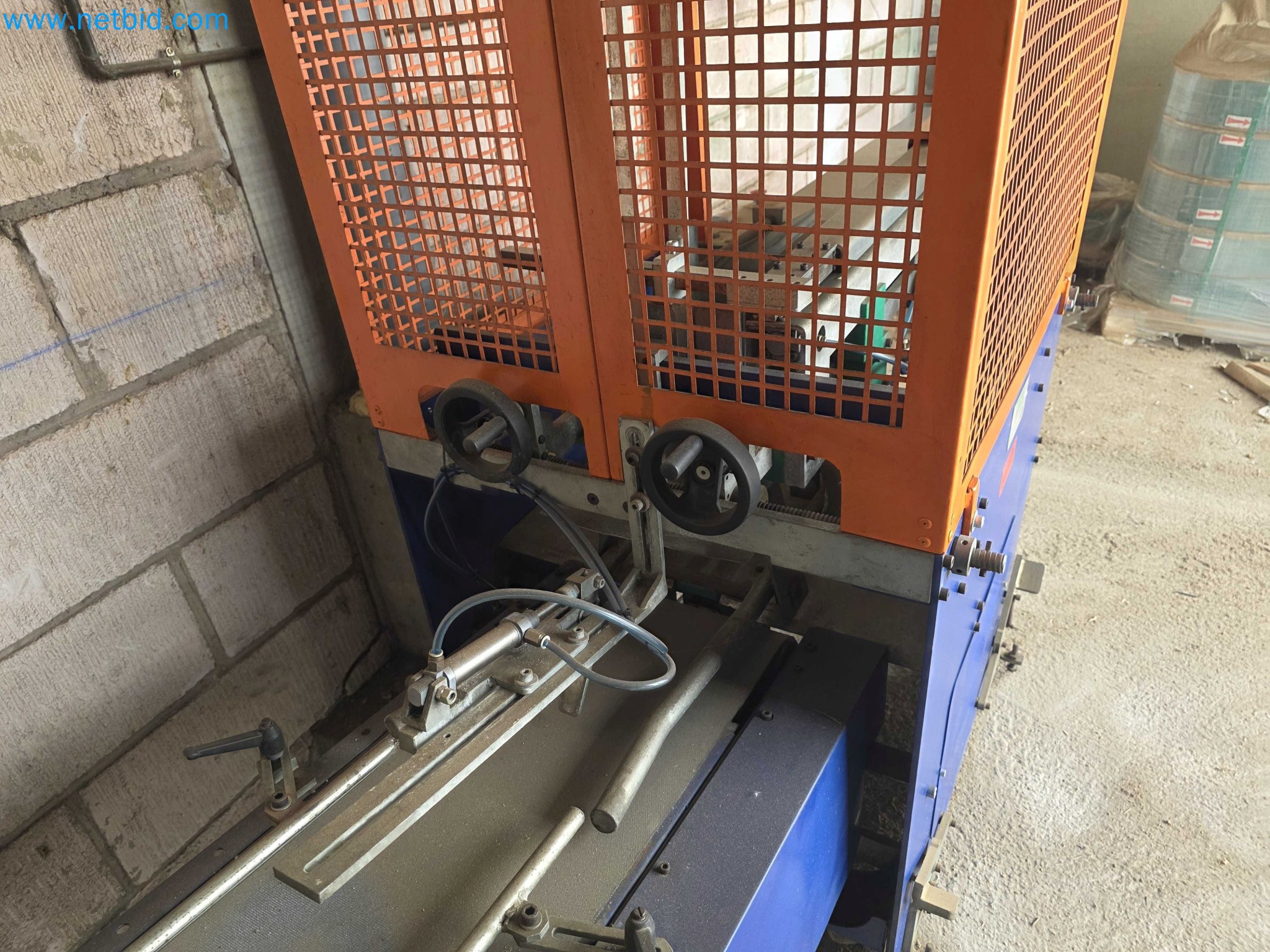 Likvidace podniku - Použité balicí stroje na balení ovoce a zeleniny (výrobní linka MDF)-7