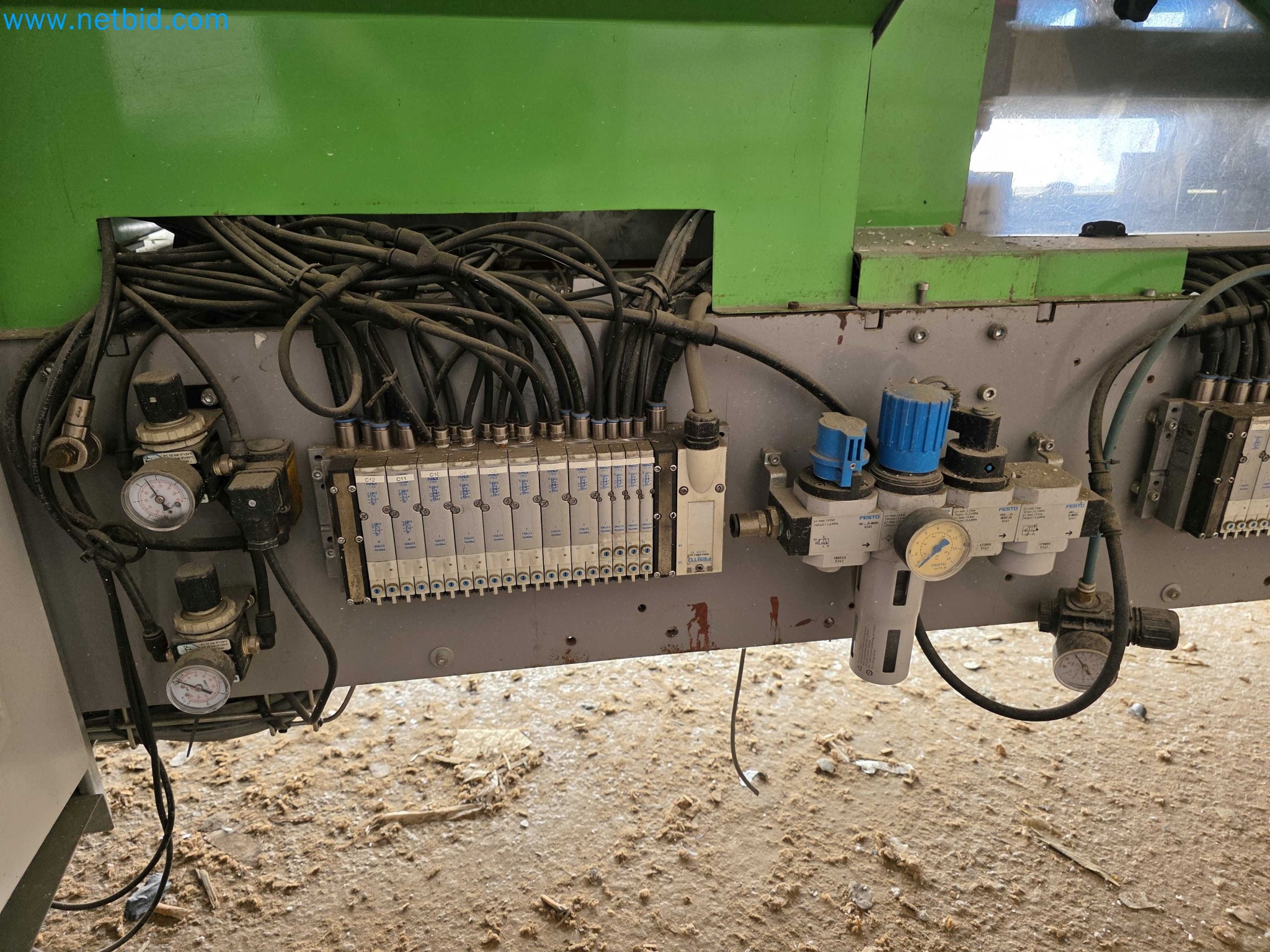 Likvidace podniku - Použité balicí stroje na balení ovoce a zeleniny (výrobní linka MDF)-11