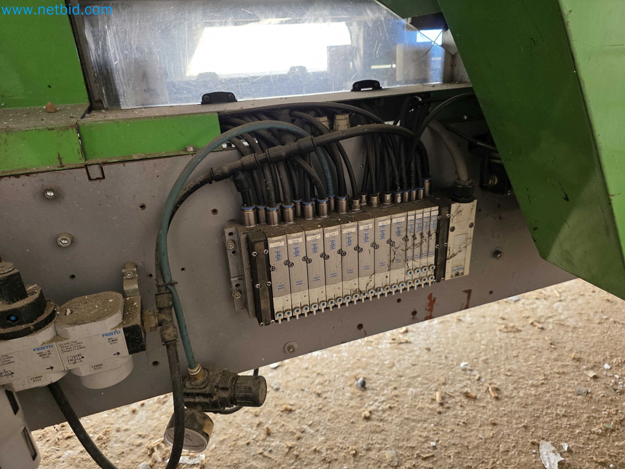 Likvidace podniku - Použité balicí stroje na balení ovoce a zeleniny (výrobní linka MDF)-12