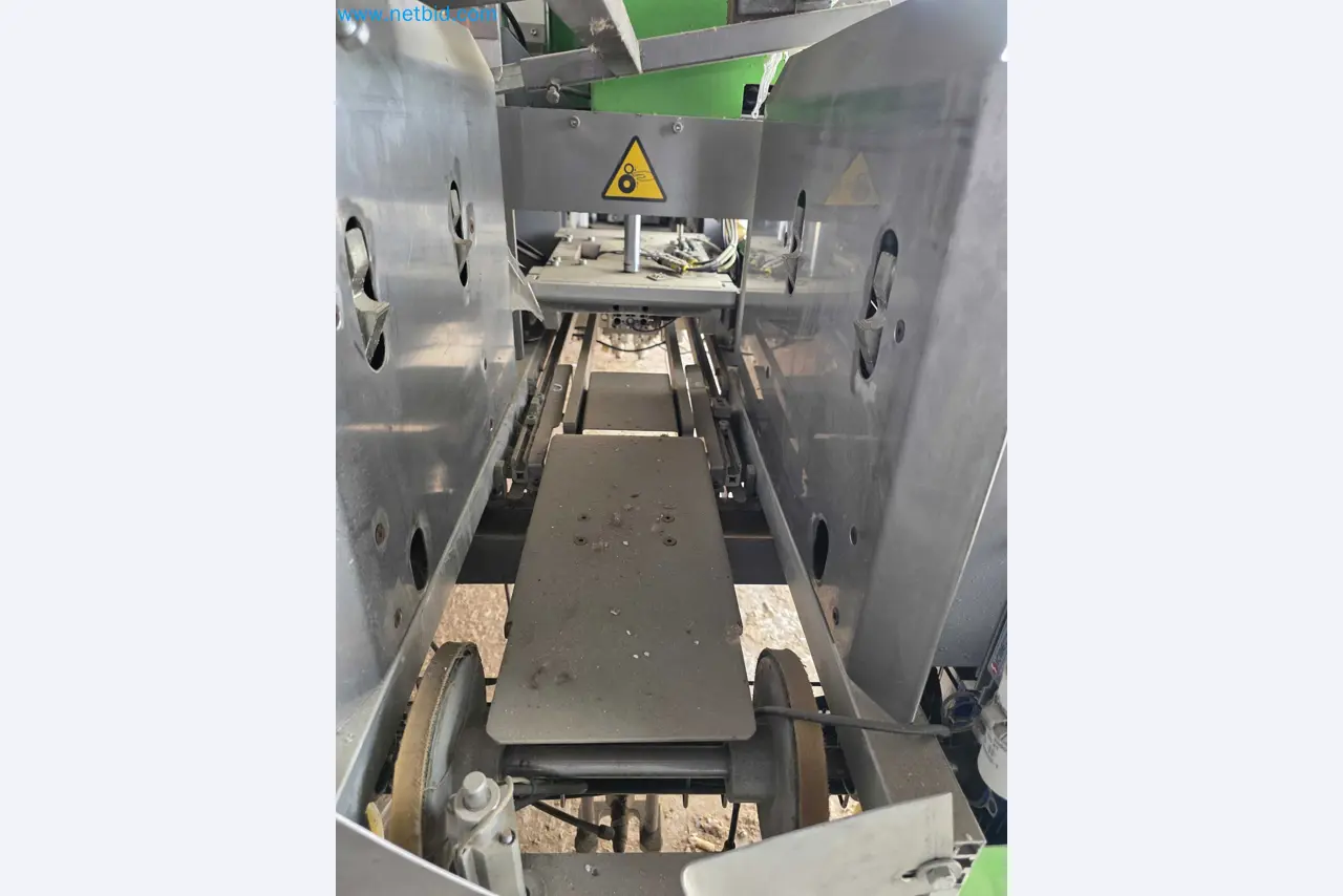 Likvidace podniku - Použité balicí stroje na balení ovoce a zeleniny (výrobní linka MDF)-15