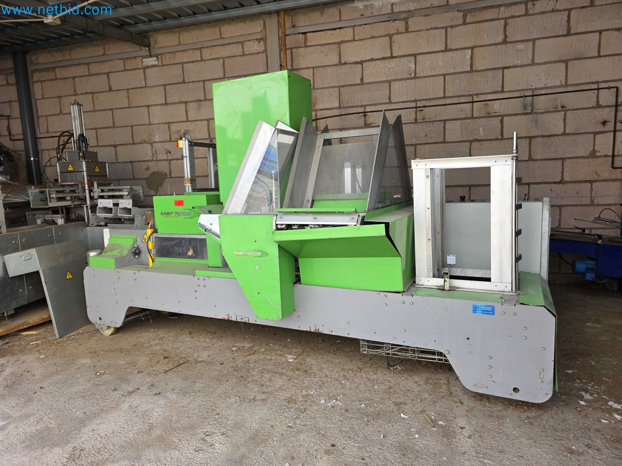 Likvidace podniku - Použité balicí stroje na balení ovoce a zeleniny (výrobní linka MDF)-2