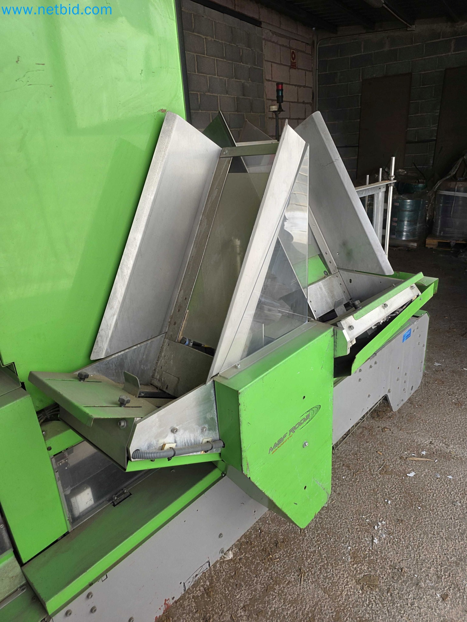 Likvidace podniku - Použité balicí stroje na balení ovoce a zeleniny (výrobní linka MDF)-5