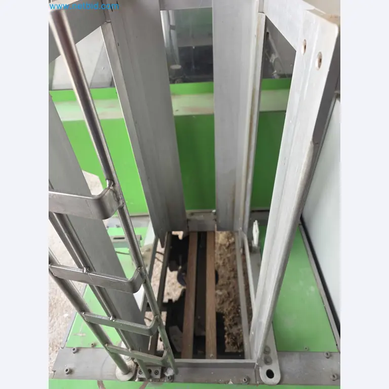 Likvidace podniku - Použité balicí stroje na balení ovoce a zeleniny (výrobní linka MDF)-7