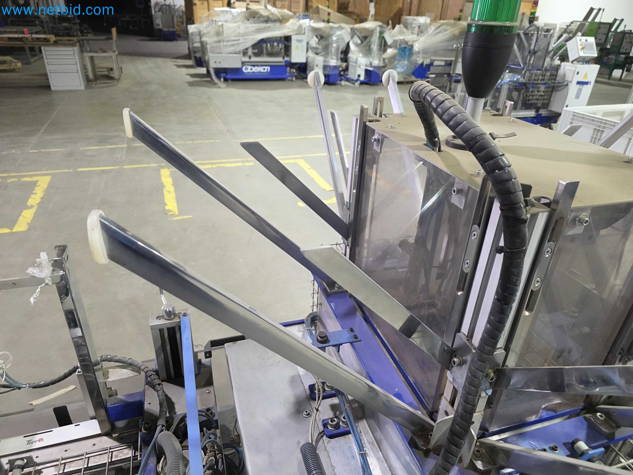 Likvidace podniku - Použité balicí stroje na balení ovoce a zeleniny (výrobní linka MDF)-11