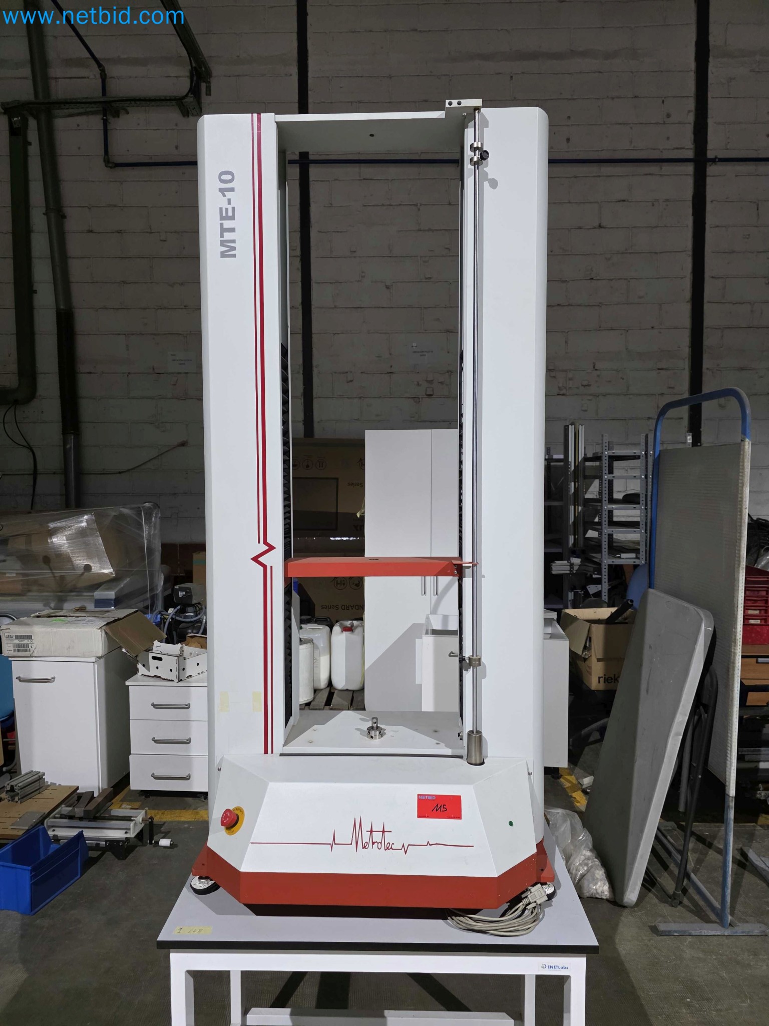 Likvidace podniku - Použité balicí stroje na balení ovoce a zeleniny (výrobní linka MDF)-1