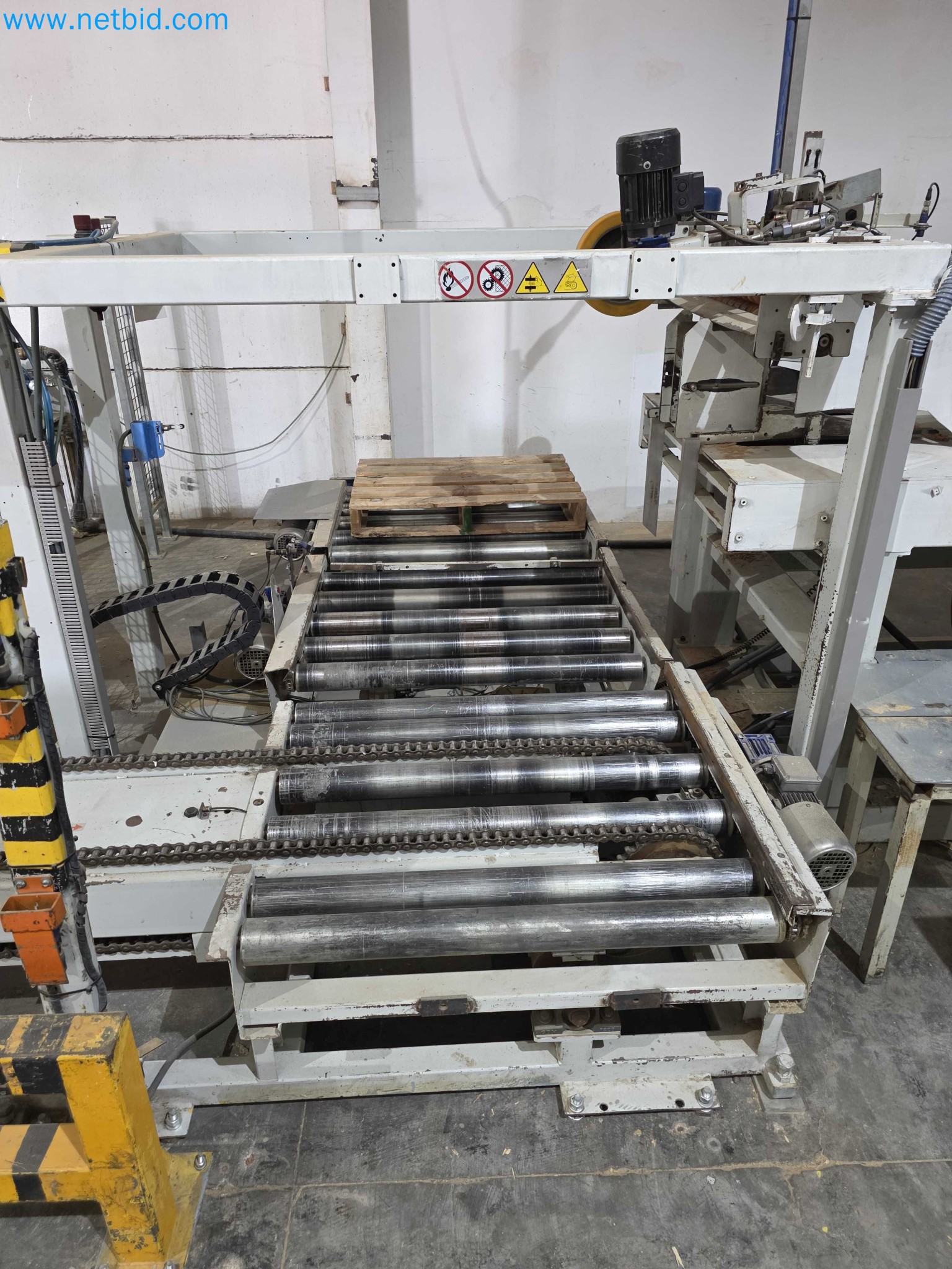 Likvidace podniku - Použité balicí stroje na balení ovoce a zeleniny (výrobní linka MDF)-6