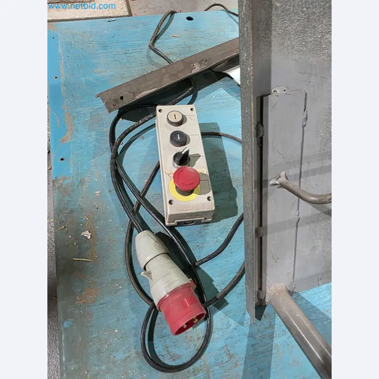 Likvidace podniku - Použité balicí stroje na balení ovoce a zeleniny (výrobní linka MDF)-8