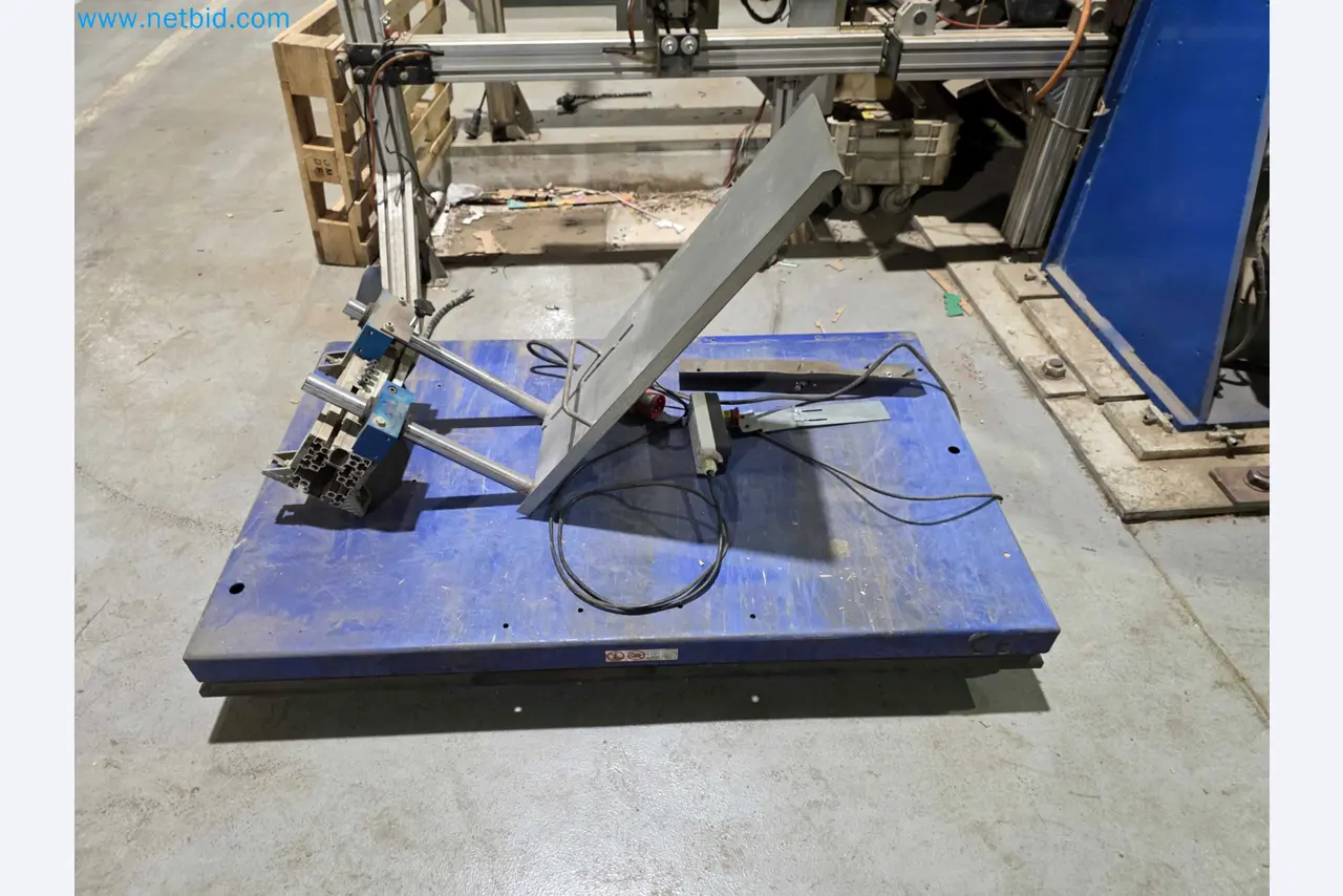 Likvidace podniku - Použité balicí stroje na balení ovoce a zeleniny (výrobní linka MDF)-4