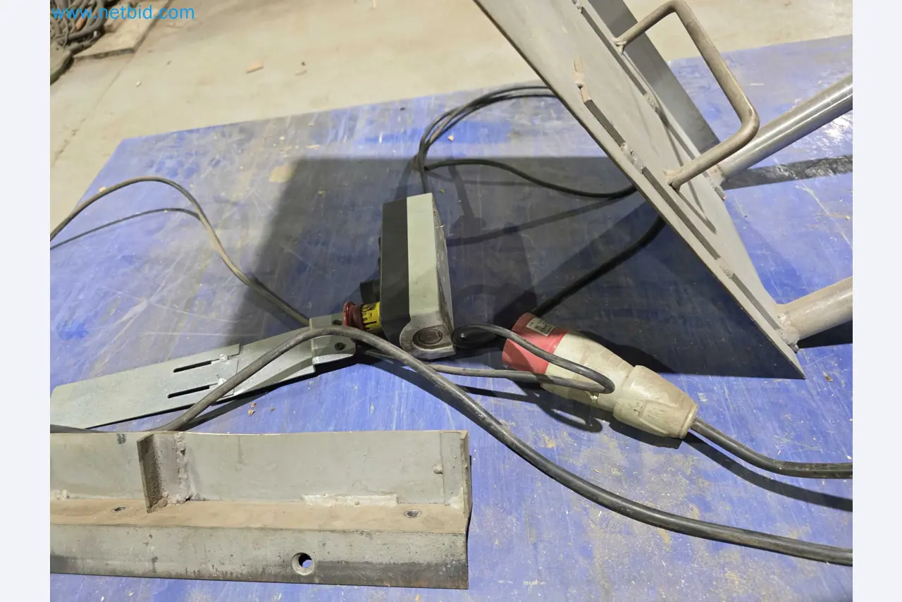 Likvidace podniku - Použité balicí stroje na balení ovoce a zeleniny (výrobní linka MDF)-8